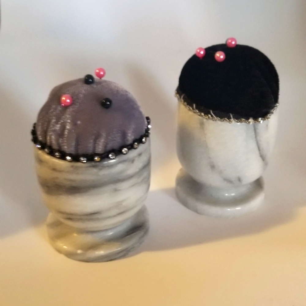 💋3/$20 handmade pin cushion set